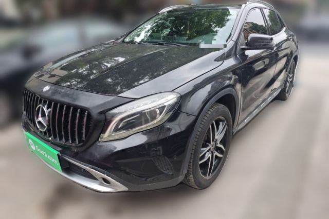 Used Mercedes-Benz GLA 2015 GLA 220 4MATIC Fashion Model
