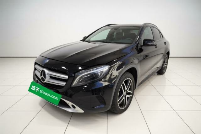 Mercedes-Benz GLA 2015 GLA 200 Fashion Model usado