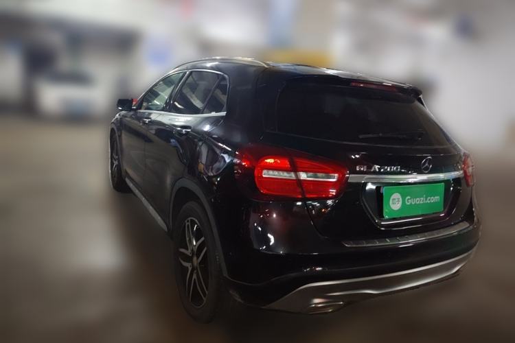 Used Mercedes-Benz GLA 2015 GLA 200 Fashion Model Rear Left 45 Deg