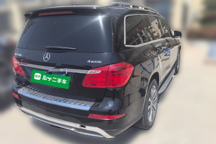 Used Mercedes-Benz GLA  Rear Right 45 Deg