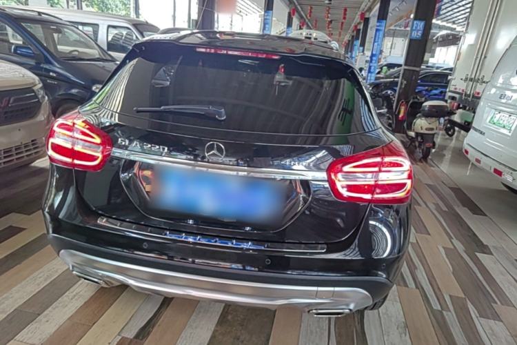 Used Mercedes-Benz GLA 2015 GLA 220 4MATIC Luxury Model Rear