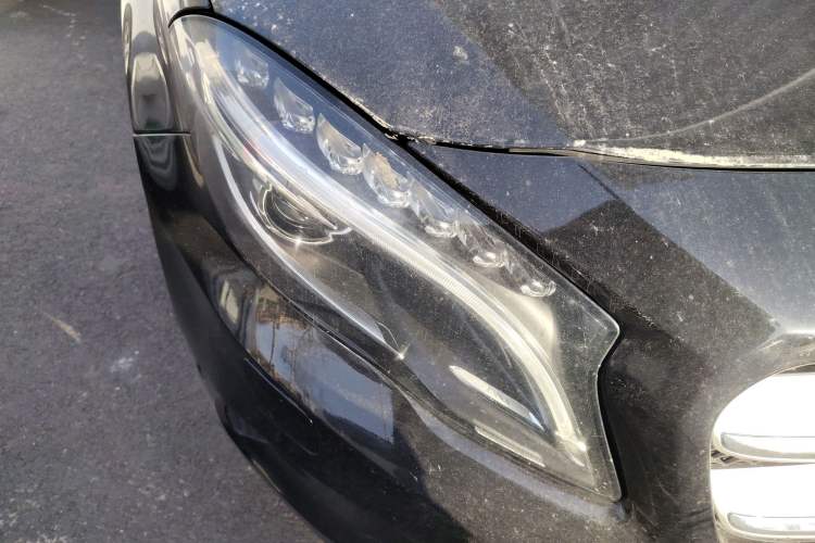 Used Mercedes-Benz GLA 2015 GLA 220 4MATIC Luxury Model Right Front Headlight