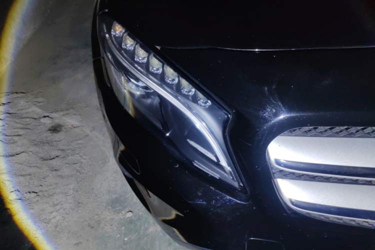 Used Mercedes-Benz GLA 2015 GLA 220 4MATIC Fashion Model Right Front Headlight