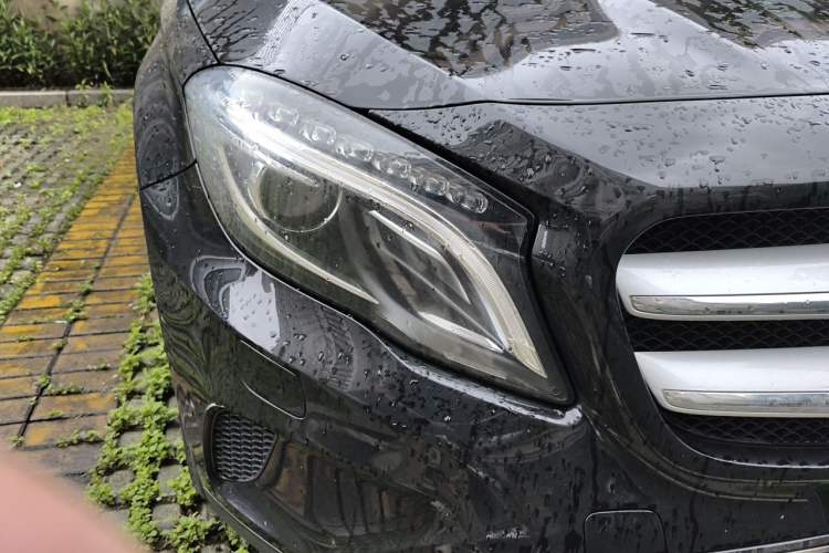 Used Mercedes-Benz GLA 2015 GLA 200 Fashion Model Right Front Headlight