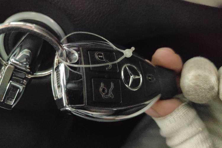 Used Mercedes-Benz GLA 2015 GLA 200 Fashion Model Vehicle Key