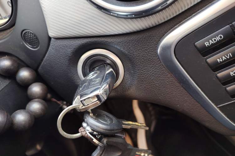 Used Mercedes-Benz GLA 2015 GLA 220 4MATIC Luxury Model Vehicle Key