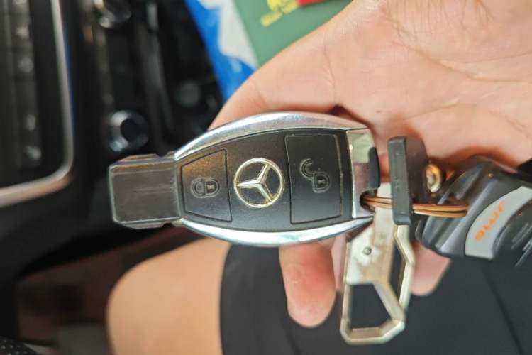 Used Mercedes-Benz GLA 2015 GLA 220 4MATIC Fashion Model Vehicle Key