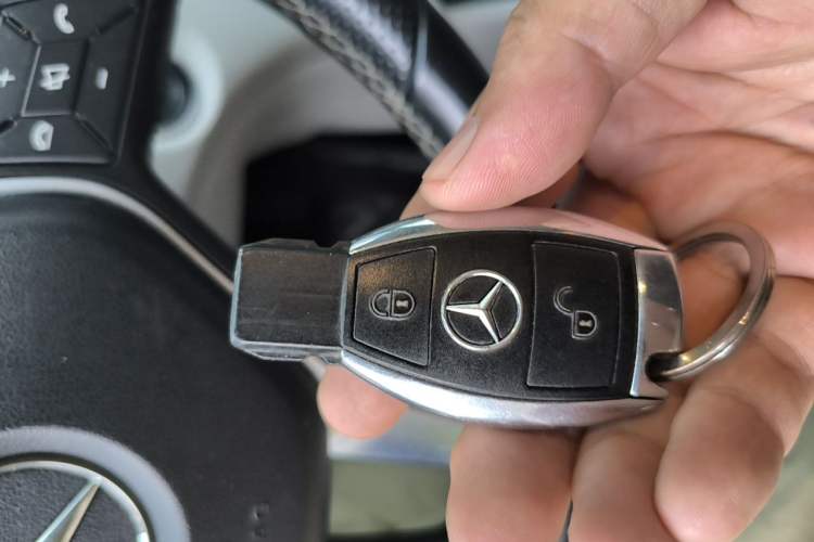 Used Mercedes-Benz GLA 2015 GLA 200 Fashion Model Vehicle Key