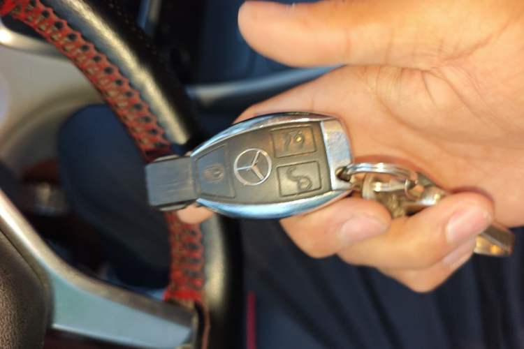 Used Mercedes-Benz GLA 2015 GLA 260 4MATIC Sport Edition Vehicle Key