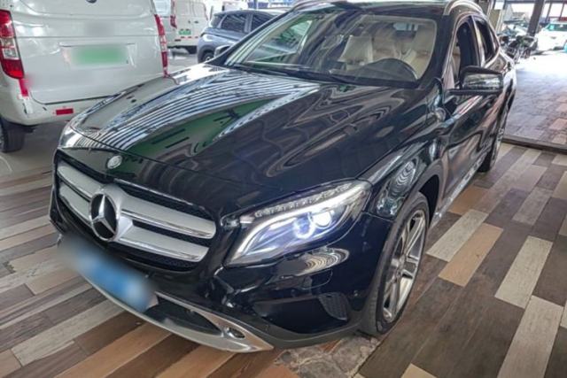 Used Mercedes-Benz GLA 2015 GLA 220 4MATIC Luxury Model