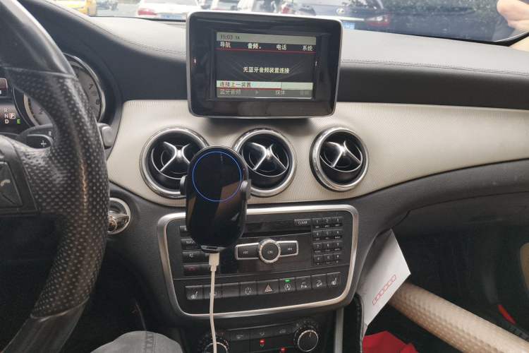 Used Mercedes-Benz GLA 2015 GLA 220 4MATIC Fashion Model Audio And AC Panel