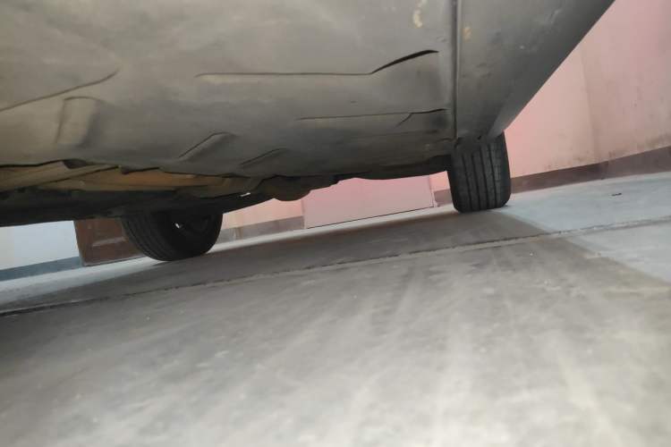 Used Mercedes-Benz GLA 2015 GLA 220 4MATIC Fashion Model Chassis Front Left