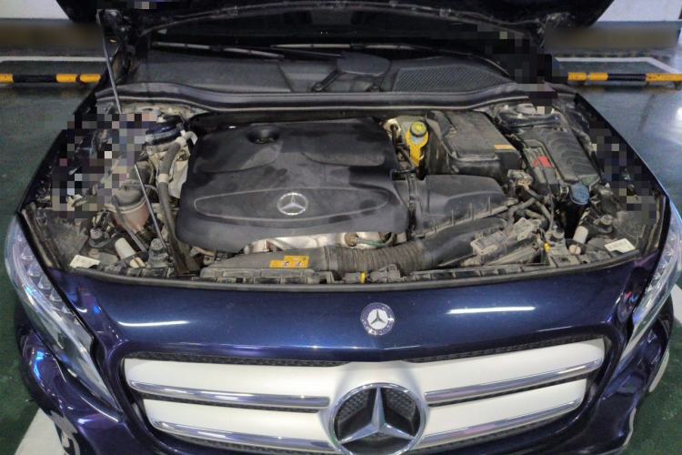 Used Mercedes-Benz GLA 2015 GLA 200 Fashion Model Engine Bay