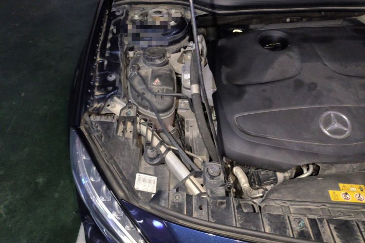 Used Mercedes-Benz GLA 2015 GLA 200 Fashion Model Engine Bay Right