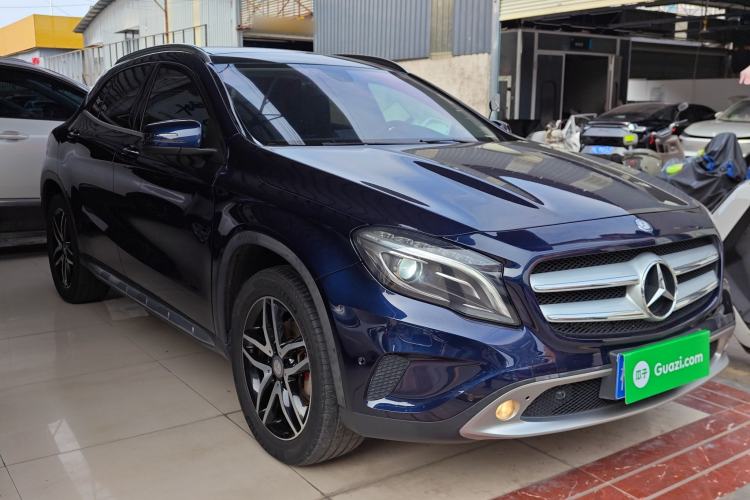 Used Mercedes-Benz GLA 2015 GLA 200 Fashion Model Exterior 1