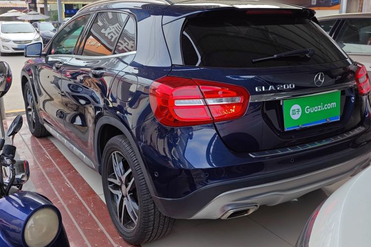 Used Mercedes-Benz GLA 2015 GLA 200 Fashion Model Exterior 2