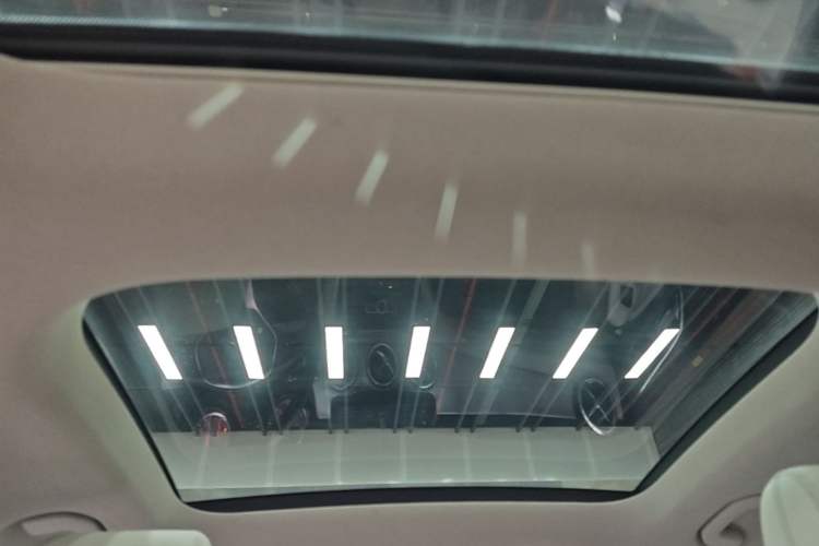 Used Mercedes-Benz GLA 2015 GLA 220 4MATIC Fashion Model Headliner