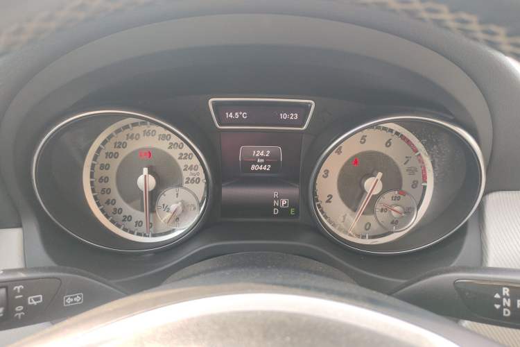 Used Mercedes-Benz GLA 2015 GLA 200 Fashion Model Instrument Cluster