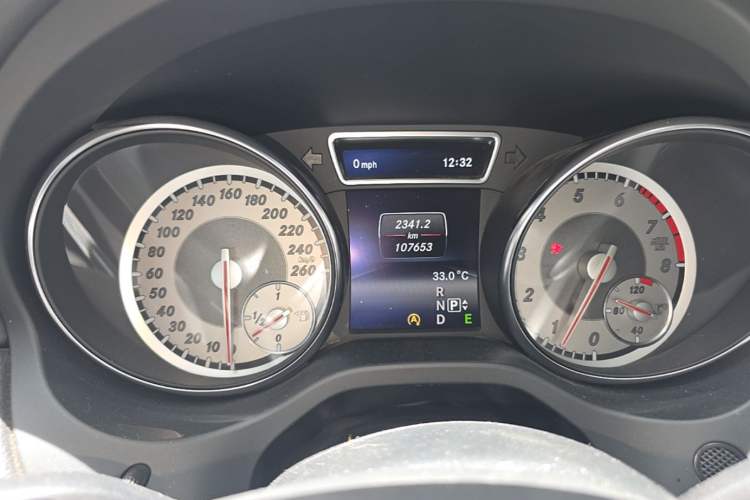 Used Mercedes-Benz GLA 2015 GLA 200 Fashion Model Instrument Cluster