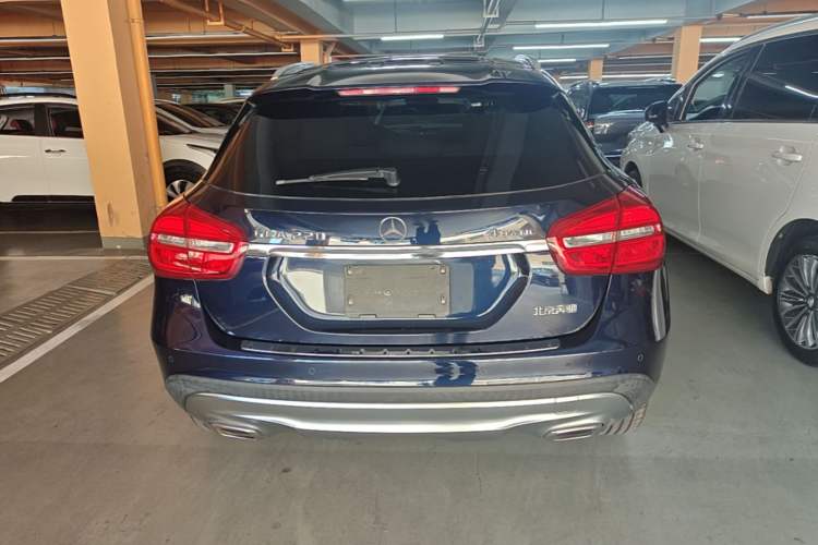 Used Mercedes-Benz GLA 2015 GLA 220 4MATIC Luxury Model Rear