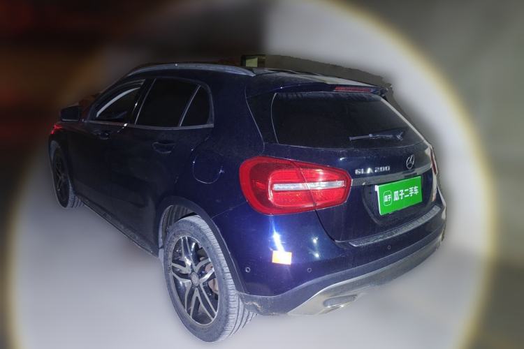 Used Mercedes-Benz GLA 2015 GLA 200 Fashion Model Rear Left 45 Deg