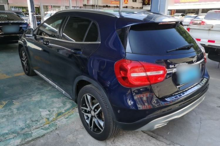 Used Mercedes-Benz GLA 2015 GLA 200 Fashion Model Rear Left 45 Deg