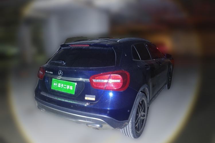 Used Mercedes-Benz GLA 2015 GLA 200 Fashion Model Rear Right 45 Deg