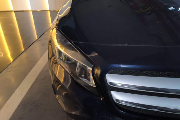 Used Mercedes-Benz GLA 2015 GLA 200 Sport Edition Right Front Headlight