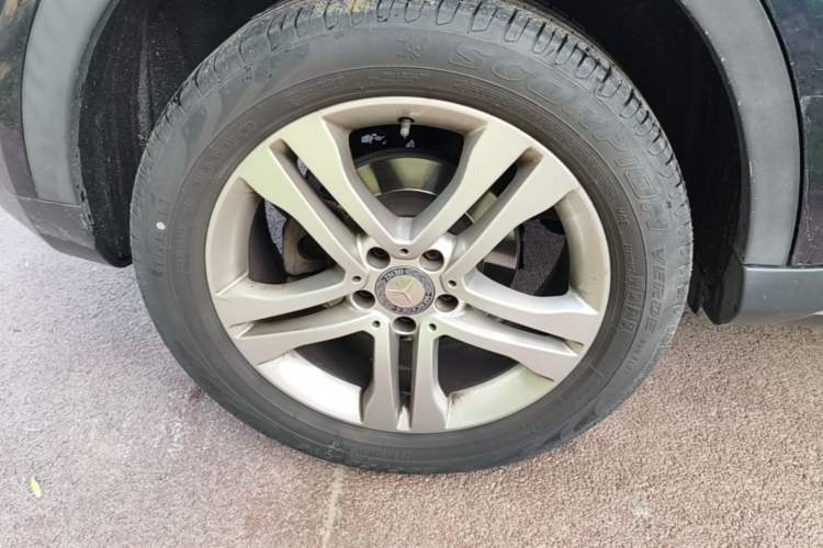 Used Mercedes-Benz GLA 2015 GLA 200 Sport Edition Right Rear Wheel Hub