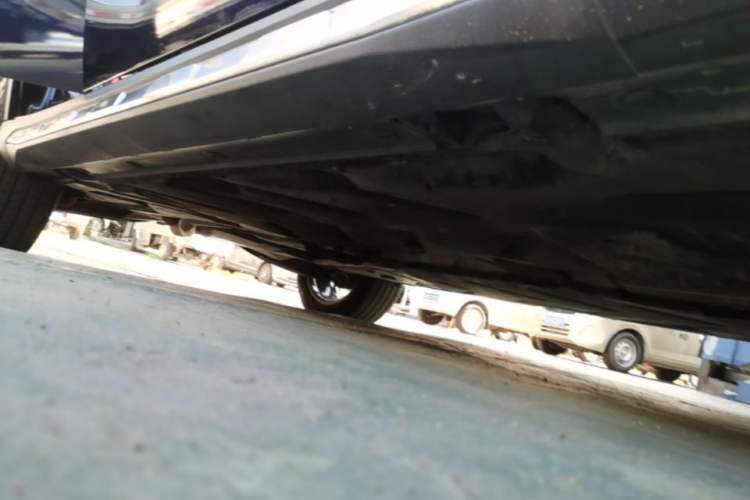 Used Mercedes-Benz GLA 2015 GLA 200 Fashion Model Right Side Sill