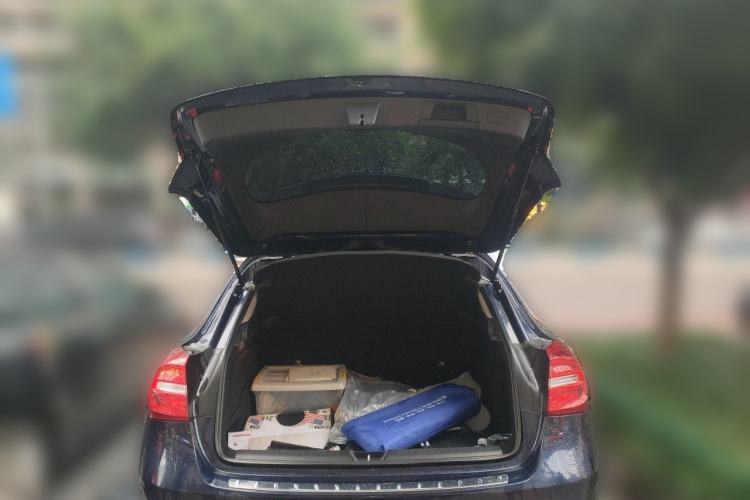 Used Mercedes-Benz GLA 2015 GLA 200 Fashion Model Trunk