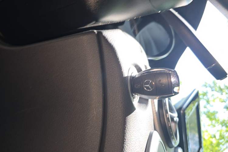 Used Mercedes-Benz GLA 2015 GLA 200 Fashion Model Vehicle Key