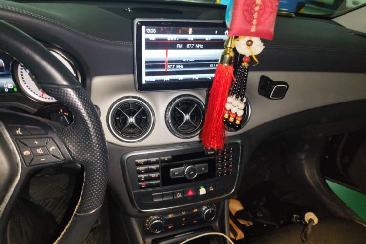 Used Mercedes-Benz GLA 2015 GLA 200 Fashion Model Audio And AC Panel
