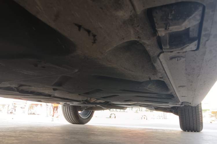 Used Mercedes-Benz GLA 2015 GLA 200 Fashion Model Chassis Front Left