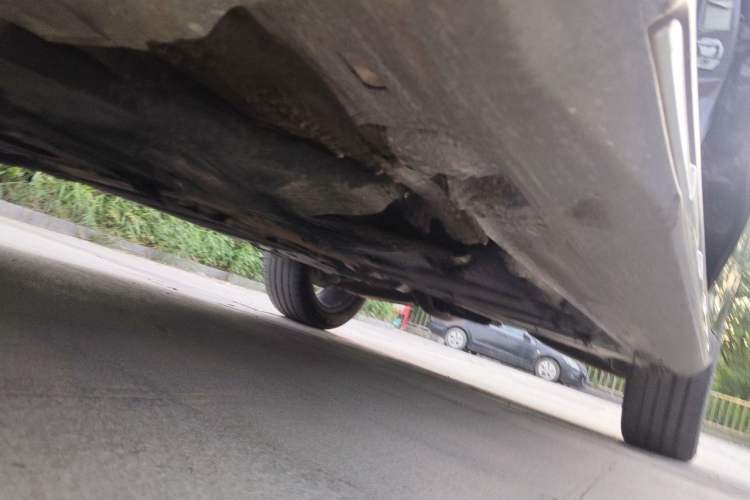 Used Mercedes-Benz GLA 2015 GLA 220 4MATIC Fashion Model Chassis Front Left
