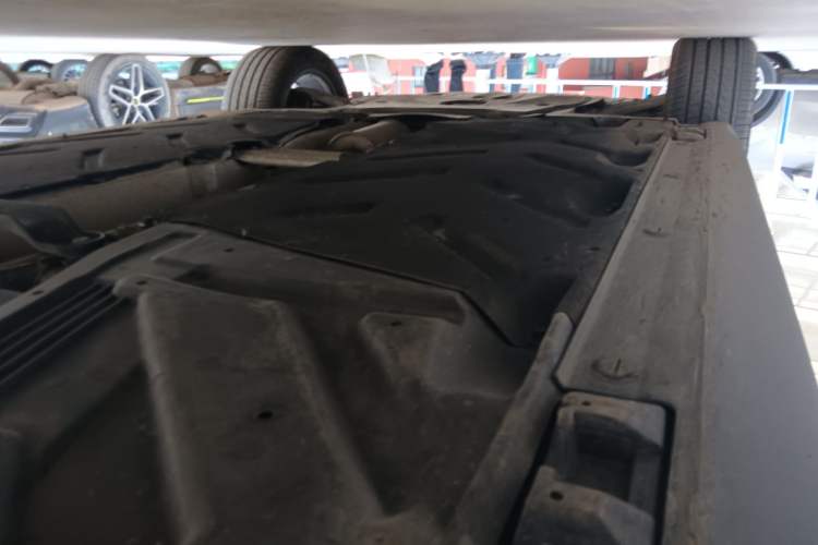 Used Mercedes-Benz GLA 2015 GLA 200 Fashion Model Chassis Rear Left