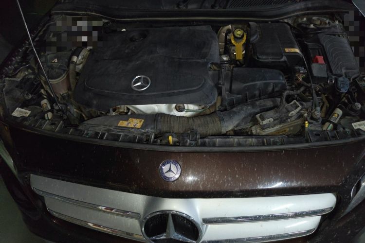 Used Mercedes-Benz GLA 2015 GLA 200 Fashion Model Engine Bay
