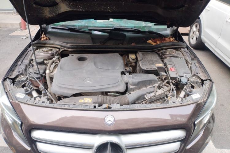 Used Mercedes-Benz GLA 2015 GLA 200 Sport Edition Engine Bay