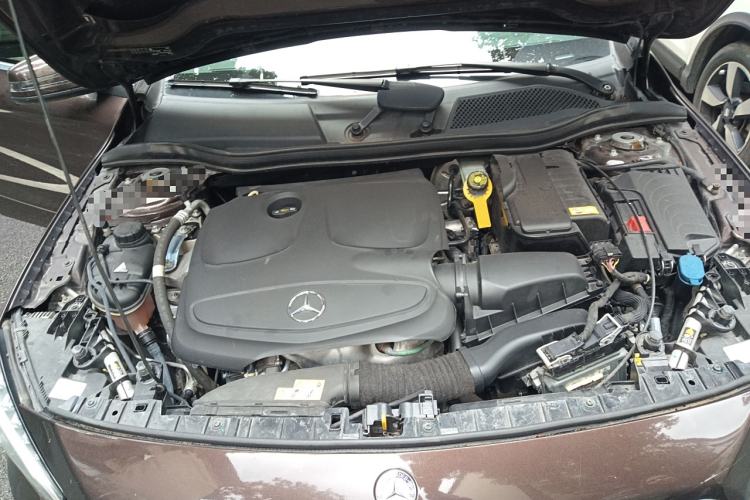 Used Mercedes-Benz GLA 2015 GLA 200 Fashion Model Engine Bay