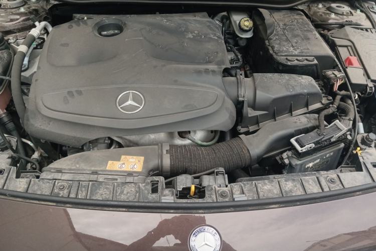 Used Mercedes-Benz GLA 2015 GLA 200 Sport Edition Engine Bay