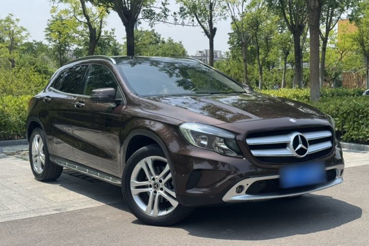 Used Mercedes-Benz GLA 2015 GLA 200 Sport Edition Exterior 4
