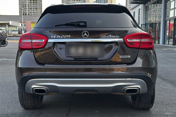 Used Mercedes-Benz GLA 2015 GLA 220 4MATIC Luxury Model Exterior 9