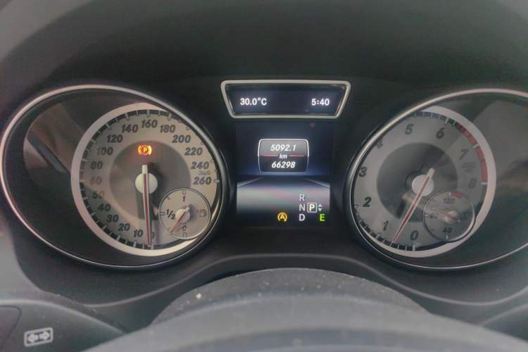 Used Mercedes-Benz GLA 2015 GLA 200 Sport Edition Instrument Cluster