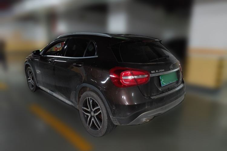 Used Mercedes-Benz GLA 2015 GLA 200 Fashion Model Rear Left 45 Deg