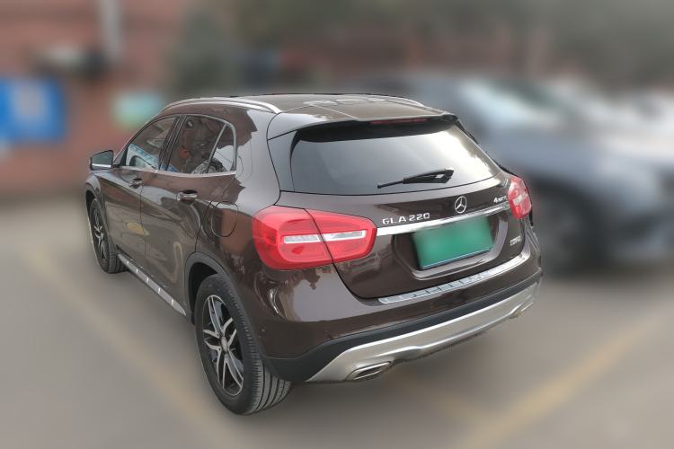 Used Mercedes-Benz GLA 2015 GLA 220 4MATIC Fashion Model Rear Left 45 Deg