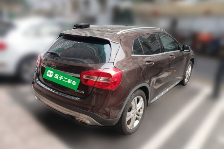 Used Mercedes-Benz GLA 2015 GLA 200 Sport Edition Rear Right 45 Deg