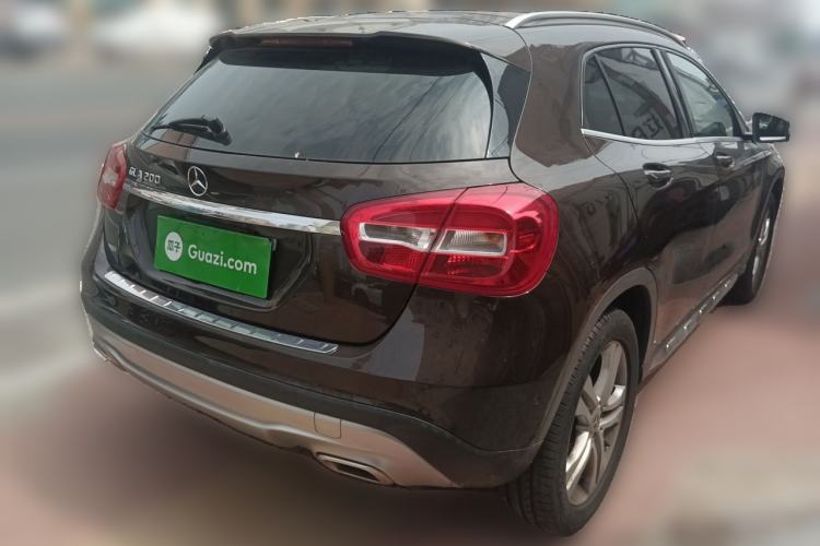 Used Mercedes-Benz GLA 2015 GLA 200 Sport Edition Rear Right 45 Deg