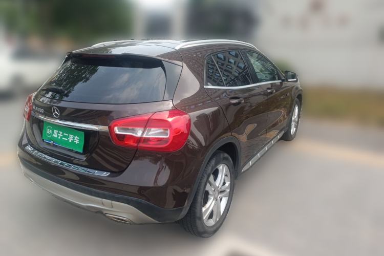 Used Mercedes-Benz GLA 2015 GLA 200 Sport Edition Rear Right 45 Deg