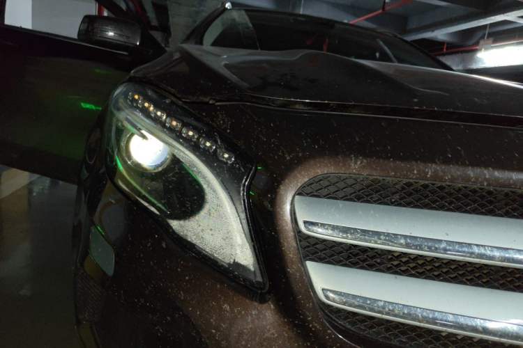 Used Mercedes-Benz GLA 2015 GLA 200 Fashion Model Right Front Headlight