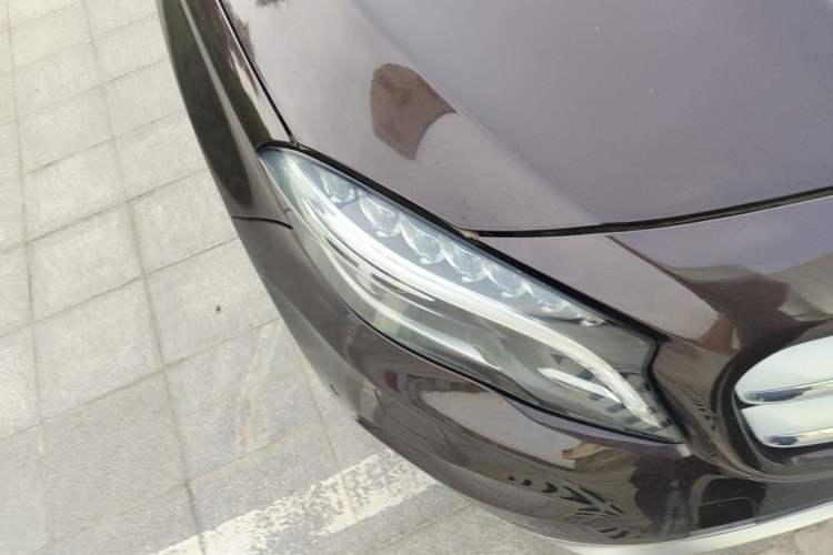 Used Mercedes-Benz GLA 2015 GLA 220 4MATIC Fashion Model Right Front Headlight